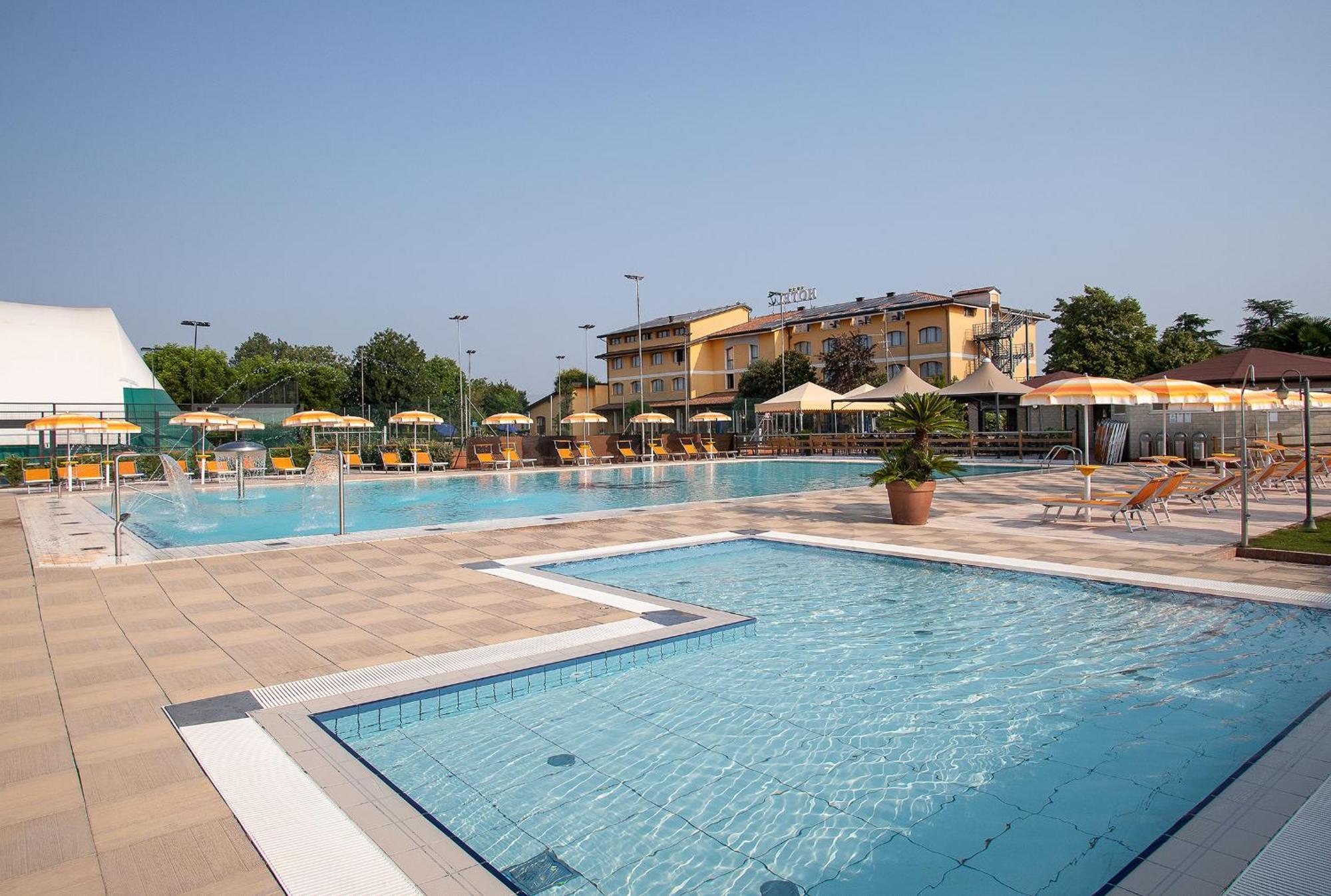 Ancora Sport Hotel Meolo Екстер'єр фото